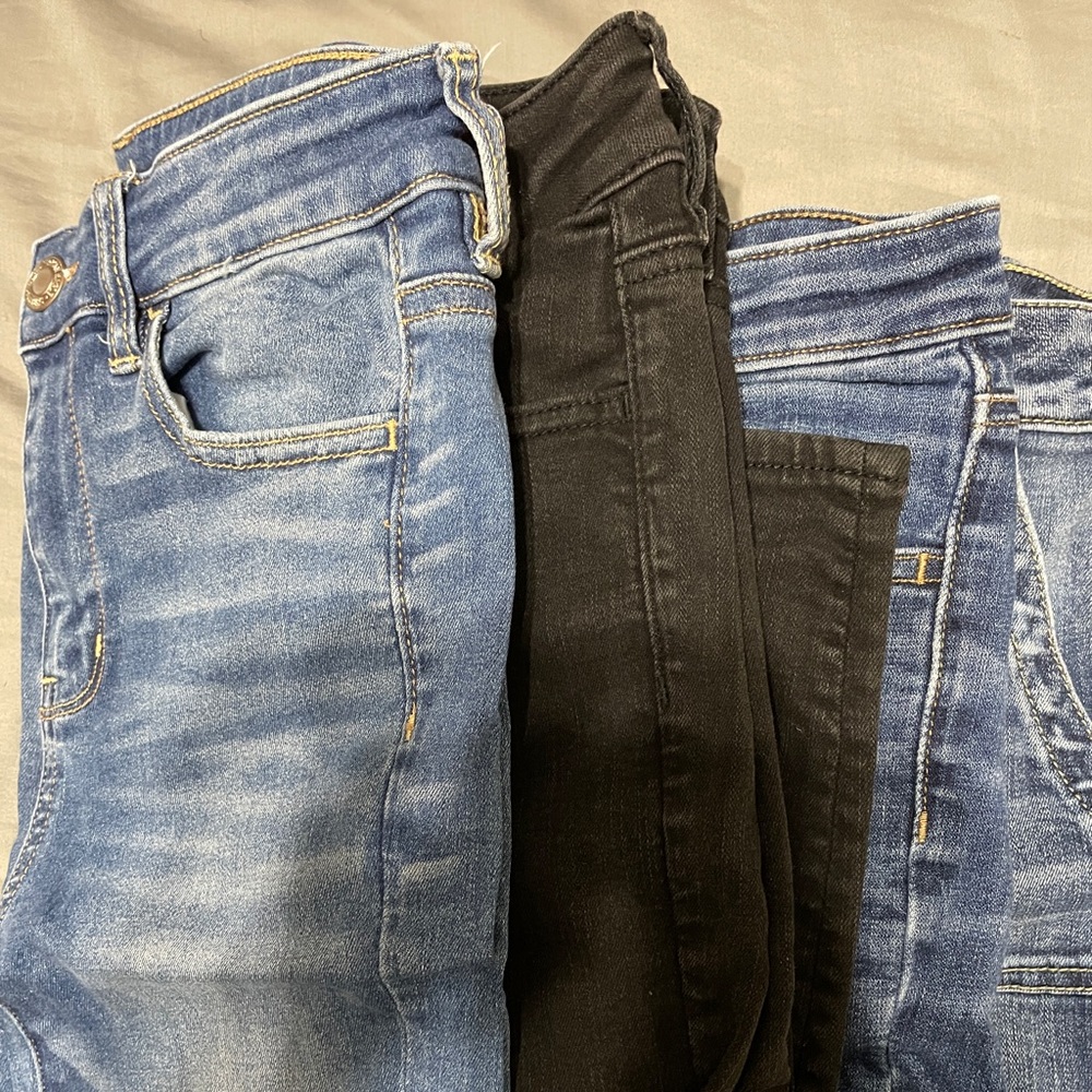 American Eagle Jeans Bundle